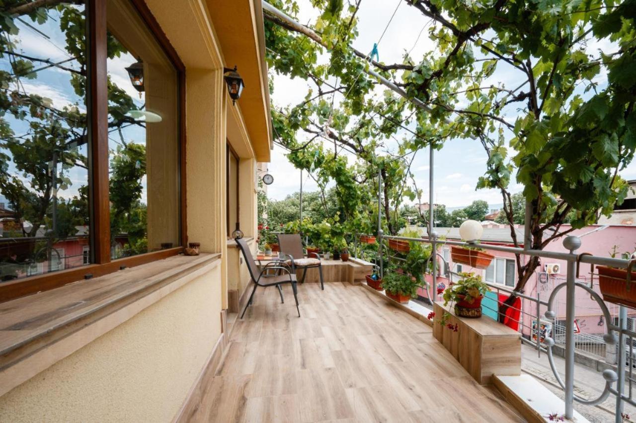 Cozy Apartment Green Terrace, Mrenicov プロヴディフ エクステリア 写真